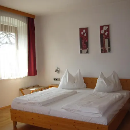 Ebner 게스트하우스 3*